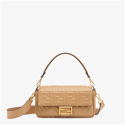 borse beige di fendi 2018|Baguette .